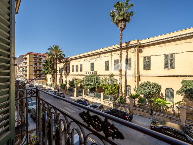 Appartamento in vendita a Palermo