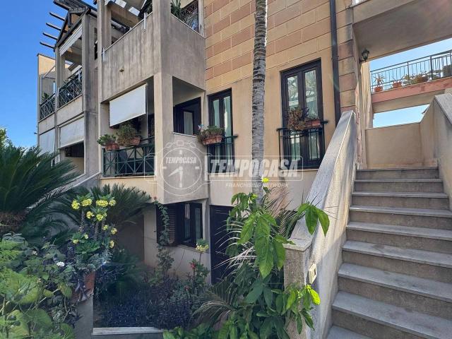 Appartamento in vendita a Palermo