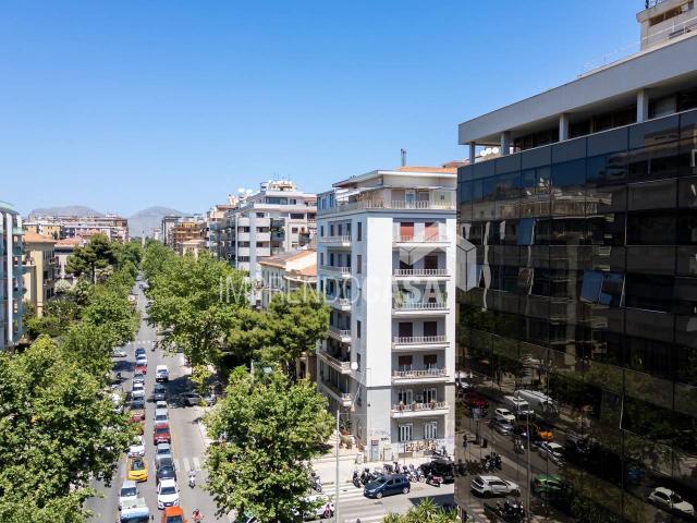 Appartamento in vendita a Palermo