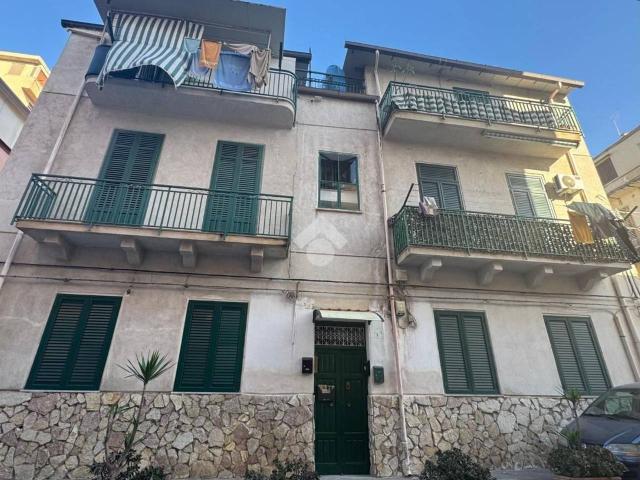 Appartamento in vendita a Palermo