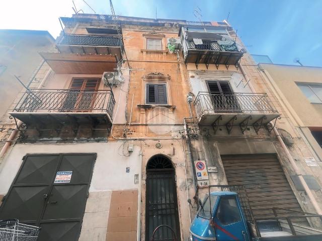Appartamento in vendita a Palermo