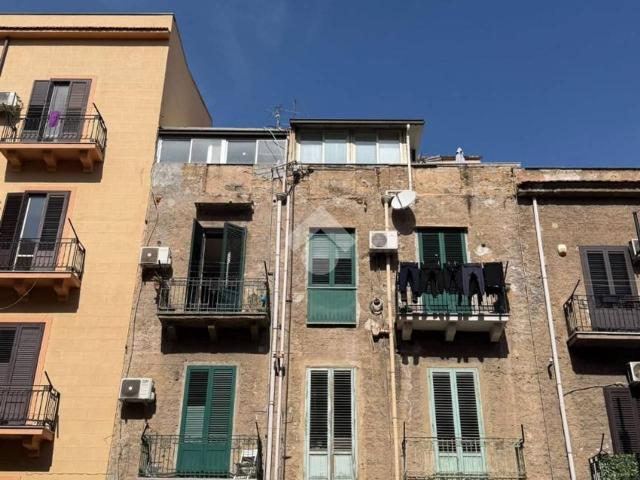 Appartamento in vendita a Palermo