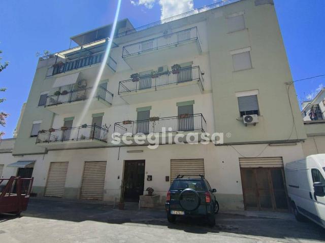 Appartamento in vendita a Palermo