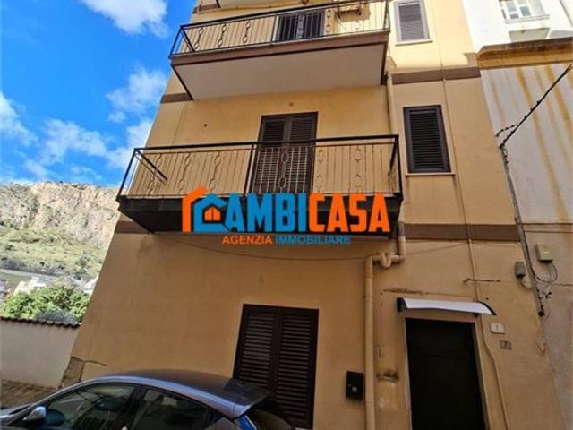 Appartamento in vendita a Palermo