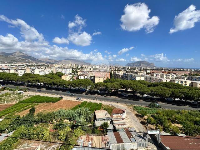 Appartamento in vendita a Palermo