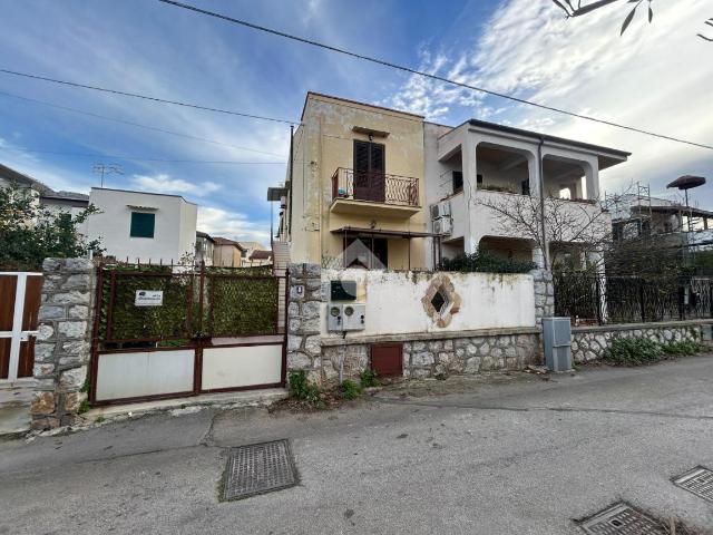 Appartamento in vendita a Palermo
