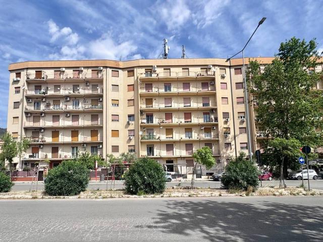 Appartamento in vendita a Palermo