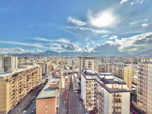 Appartamento in vendita a Palermo