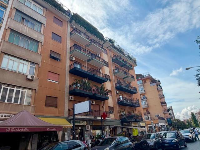Appartamento in vendita a Palermo