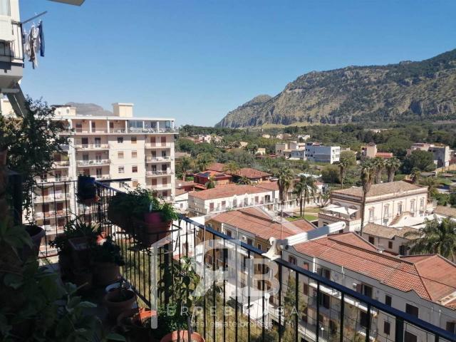 Appartamento in vendita a Palermo