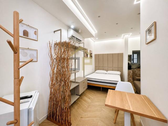 Appartamento in vendita a Palermo, Centro storico