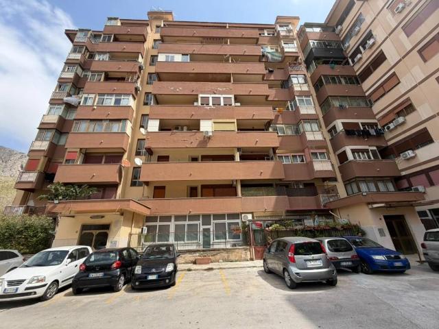 Appartamento in vendita a Palermo PA