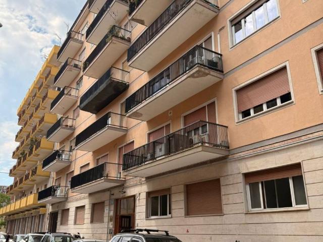Appartamento in vendita a Palermo PA
