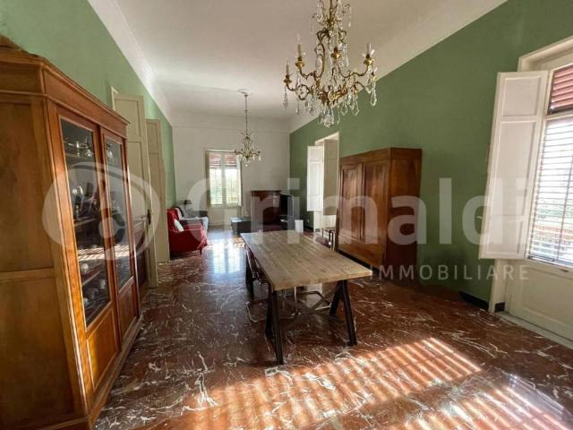 Appartamento in vendita a Palermo PA