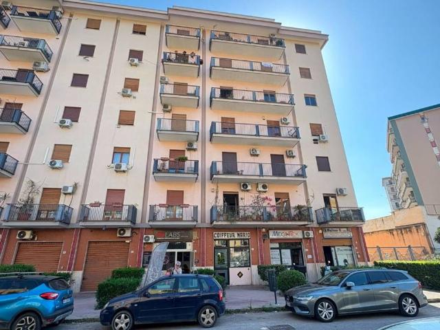 Appartamento in vendita a Palermo PA