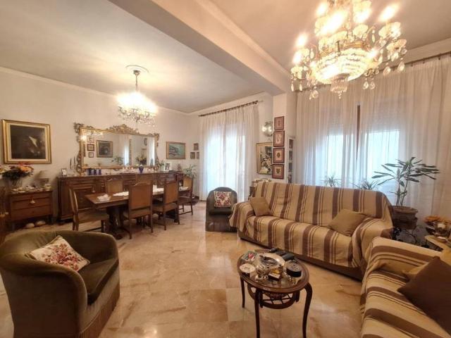 Appartamento in vendita a Palermo PA