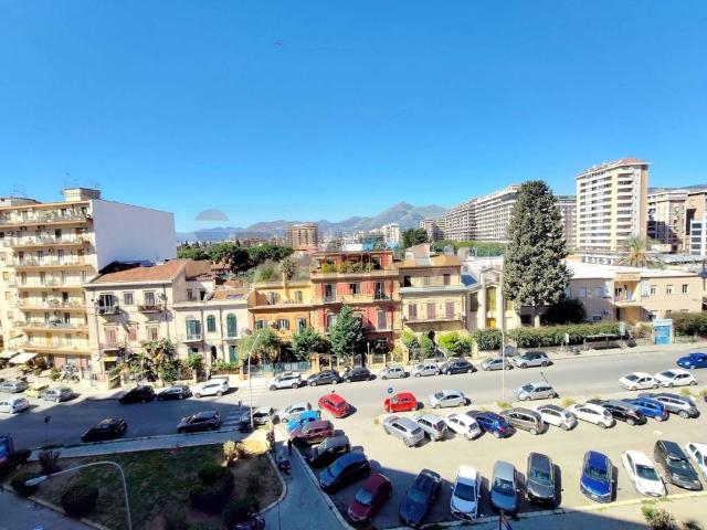 Appartamento in vendita a Palermo PA