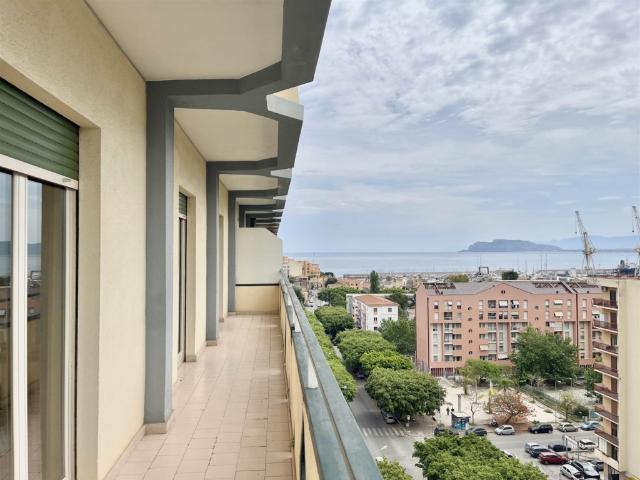 Appartamento in vendita a Palermo via ammiraglio rizzo, Fiera