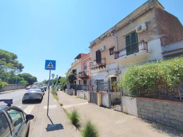 Appartamento in vendita a Palermo viale Del Fante, 88, San Lorenzo