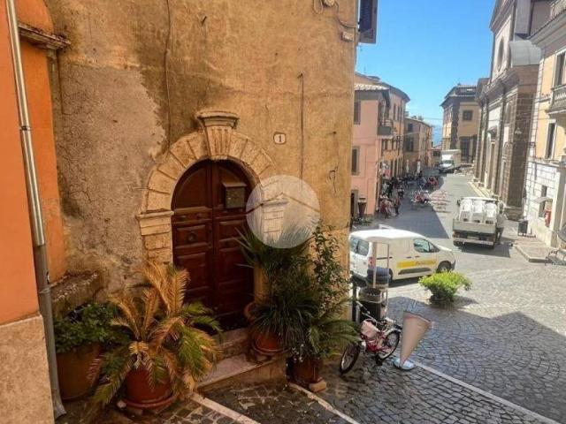 Appartamento in vendita a Paliano FR