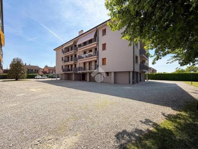 Appartamento in vendita a Pandino CR