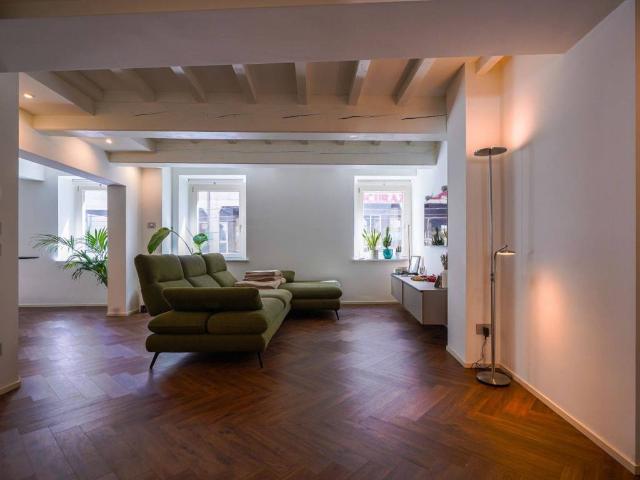 Appartamento in vendita a Parma PR