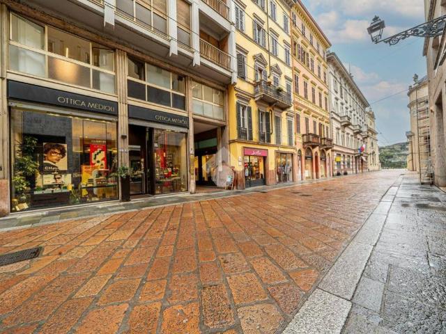 Appartamento in vendita a Parma PR