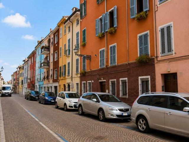 Appartamento in vendita a Parma PR