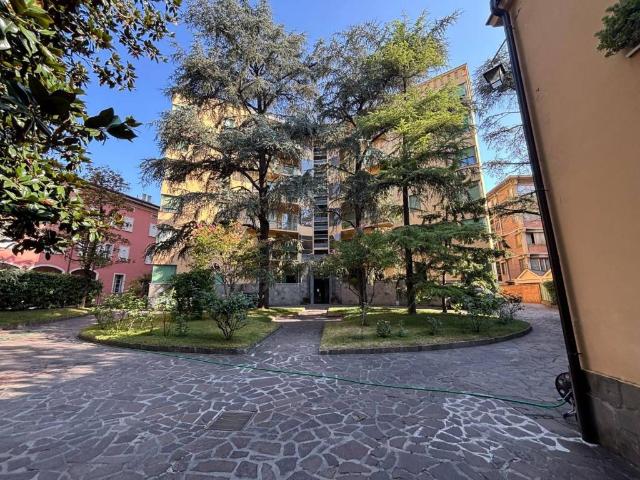 Appartamento in vendita a Parma PR