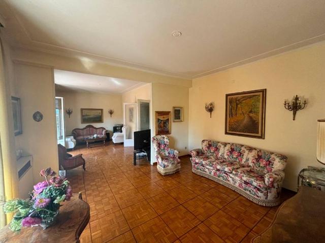 Appartamento in vendita a Parma PR