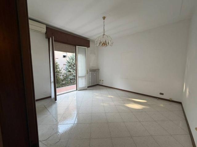 Appartamento in vendita a Parma PR