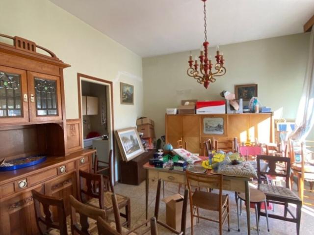 Appartamento in vendita a Parma via Emilia Est, 129