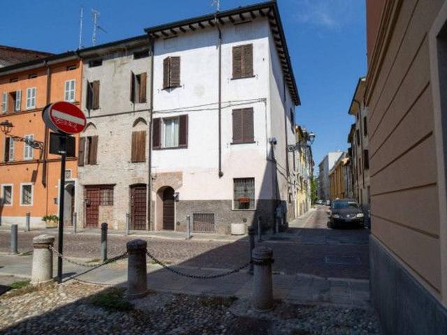 Appartamento in vendita a Parma