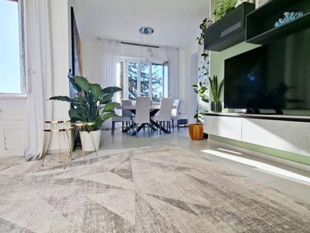 Appartamento in vendita a Parma
