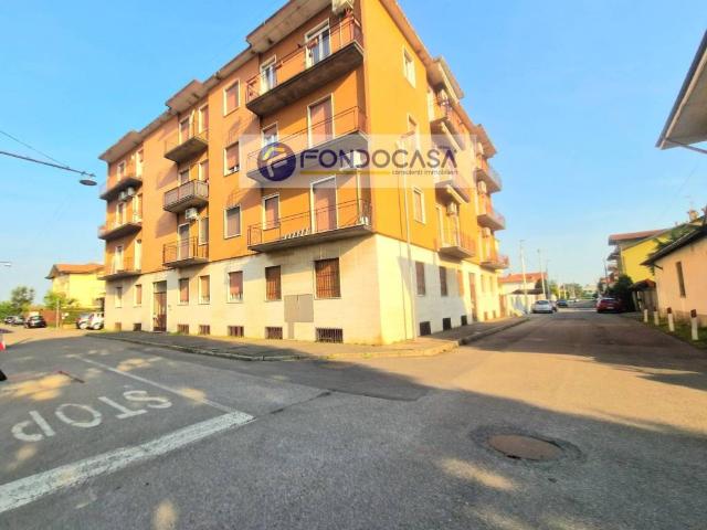 Appartamento in vendita a Parabiago MI