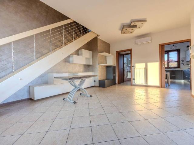 Appartamento in vendita a Parabiago MI