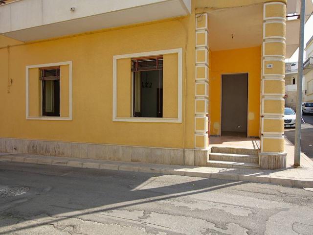 Appartamento in vendita a Parabita LE
