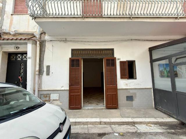 Appartamento in vendita a Partinico PA