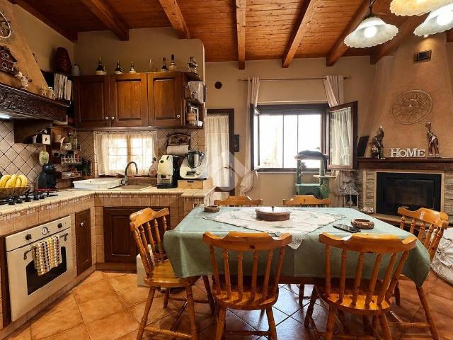 Appartamento in vendita a Partinico PA