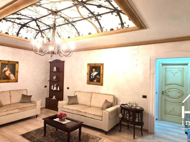 Appartamento in vendita a Paternò CT