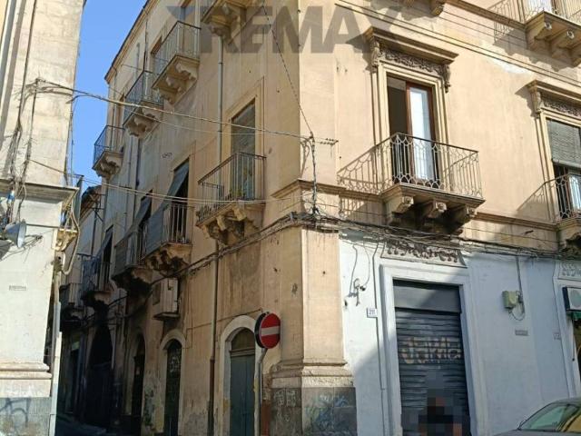 Appartamento in vendita a Paternò CT
