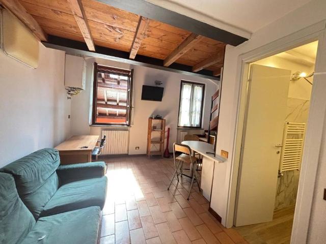 Appartamento in vendita a Pavia PV