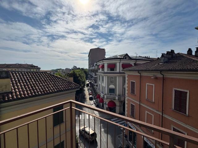 Appartamento in vendita a Pavia PV