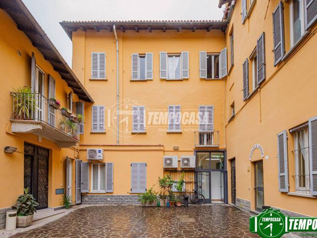 Appartamento in vendita a Pavia