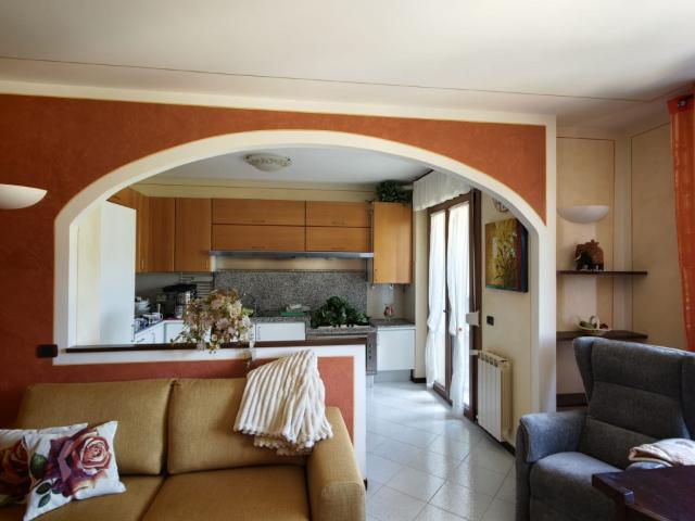 APPARTAMENTO in VENDITA a PELAGO CENTRO di 5 vani