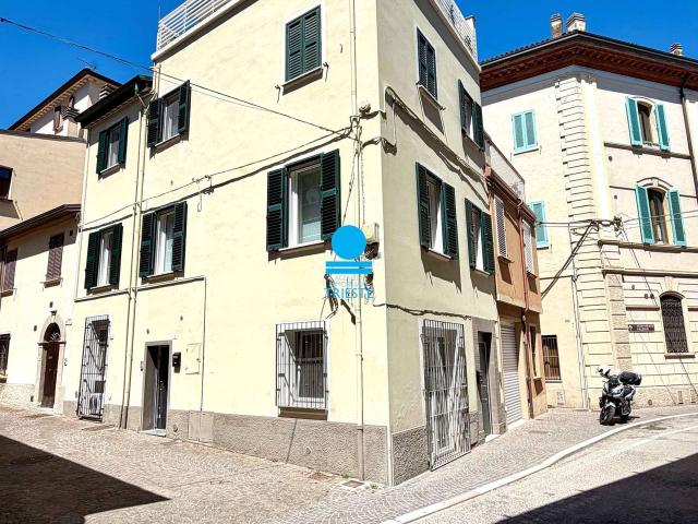 Appartamento in vendita a Pesaro