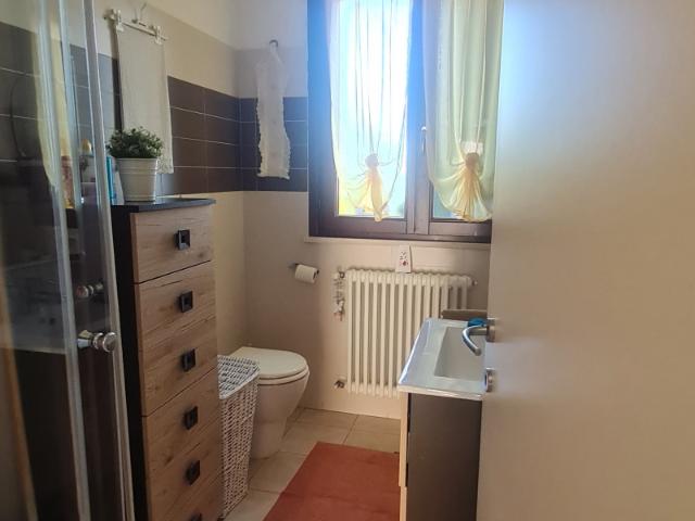 APPARTAMENTO in VENDITA a PESARO VILLA CECCOLINI di 4 vani