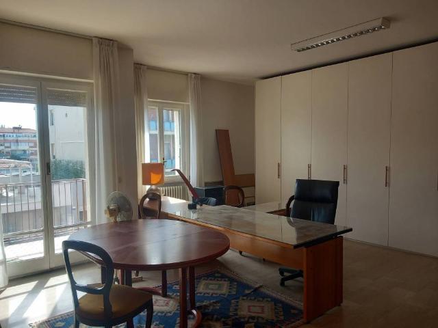 Appartamento in vendita a Pesaro PU