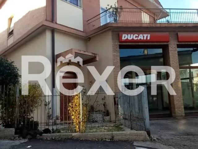 Appartamento in vendita a Pesaro PU