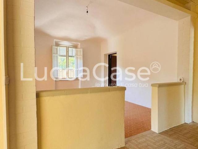 Appartamento in vendita a Pescaglia LU